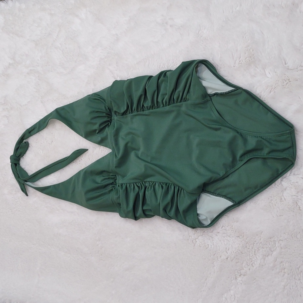 CUPSHE SWIMSUIT.
